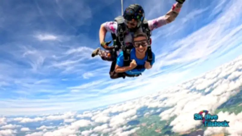 Codsall Carer Lizzie Bradley Skydives for Alzheimer's Society