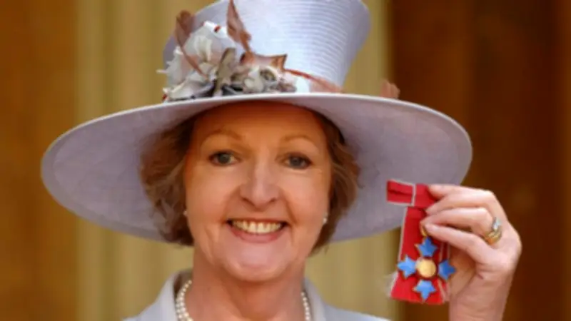 Dame Penelope Keith, Star of The Good Life and To The Manor Born, Dies at 86