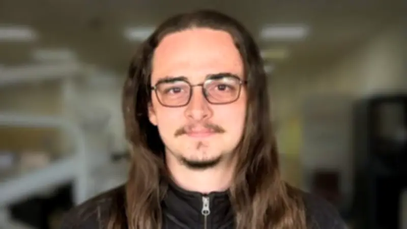 Dental Hygienics Engineer Felix Raises Funds for Dentaid with Haircut