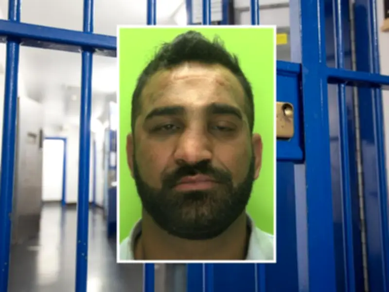 Disqualified driver swapped seats with passenger then lied to police