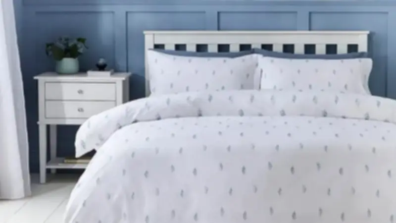 Dunelm Harper Stem Floral Duvet Set: Affordable Summer Bedding with Calming Design