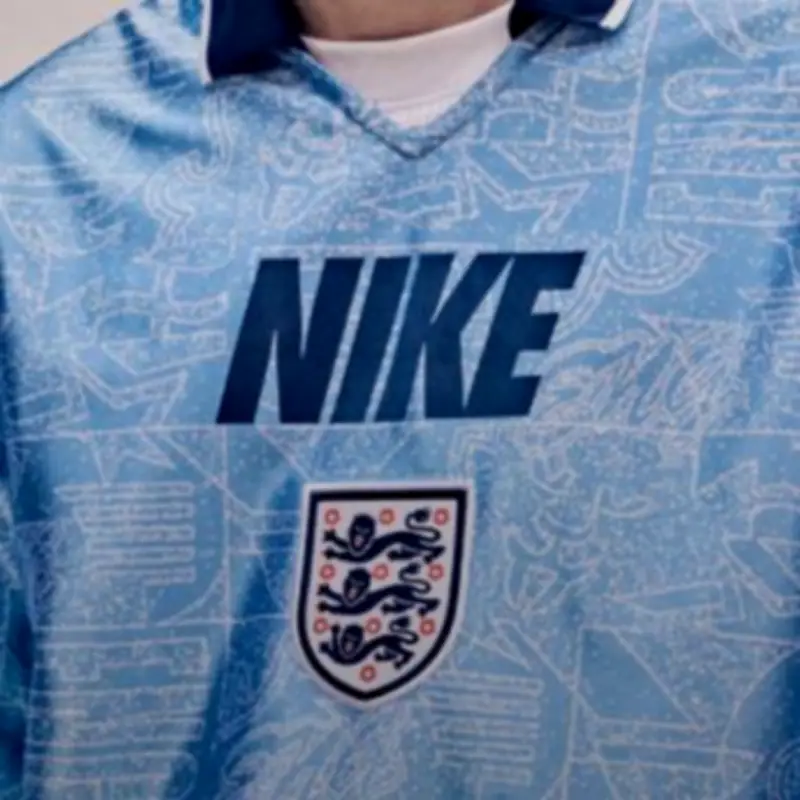 England Unveil '90s-Inspired Nike Retro Shirt Ahead of World Cup