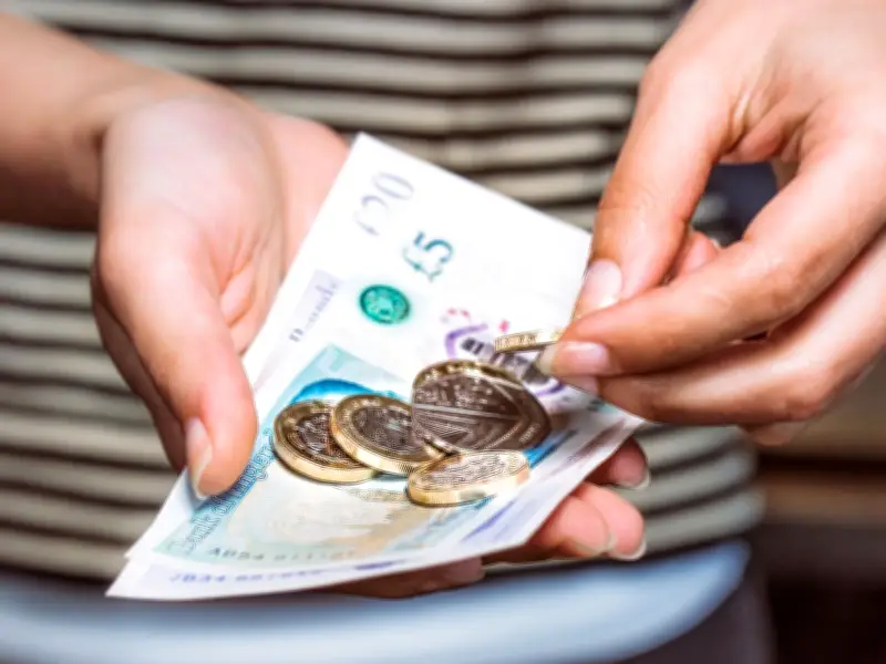 Extra £40 Boost Confirmed for Universal Credit and Pension Credit Families