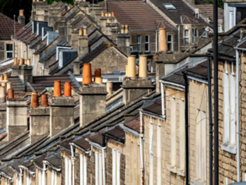 Government confirms 2p per mile EV charging for households without driveways