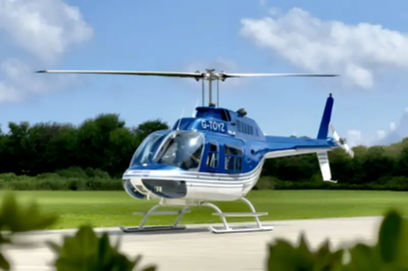 Helicopter Flight Experience: Top Father's Day Gift in Birmingham