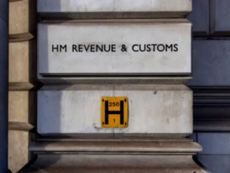 HMRC confirms full list of 33 work uniforms and items you can claim tax relief on