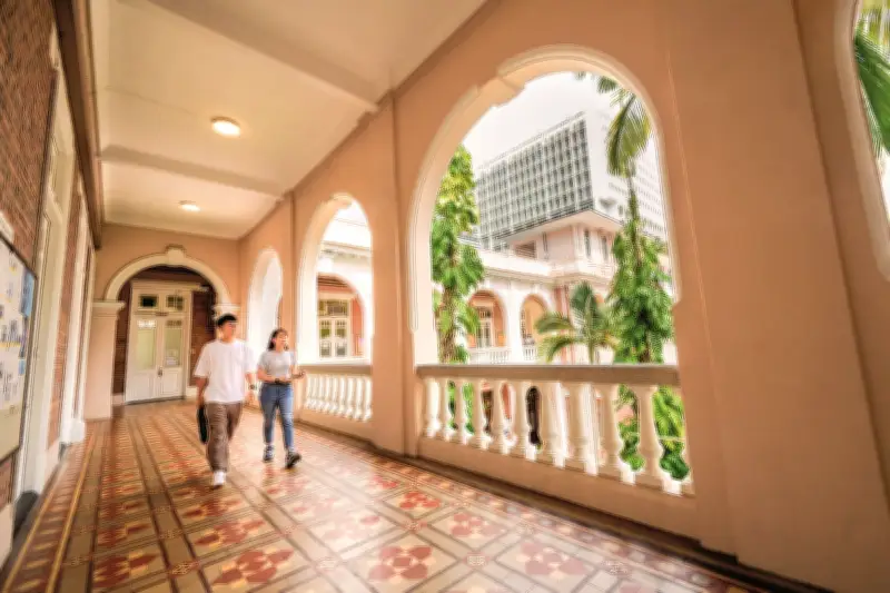 Hong Kong Universities Rank Among the World's Top 100 in New QS Listing