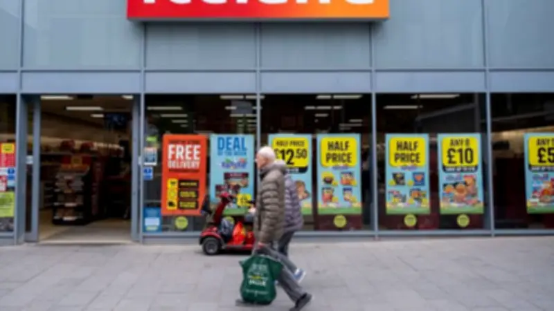 Iceland Foods Launches Benefits Boost for Older Shoppers