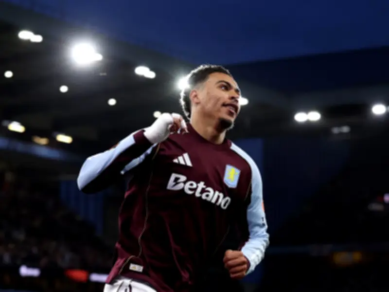 Jermaine Jenas Warns Morgan Rogers Against Arsenal Move This Summer