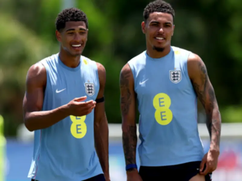 Jude Bellingham's Competition with Morgan Rogers Gives Him Edge, Says Ollie Watkins