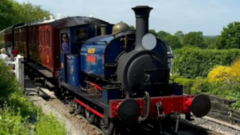 Kent & East Sussex Railway Wins Best Family Experience for Second Year