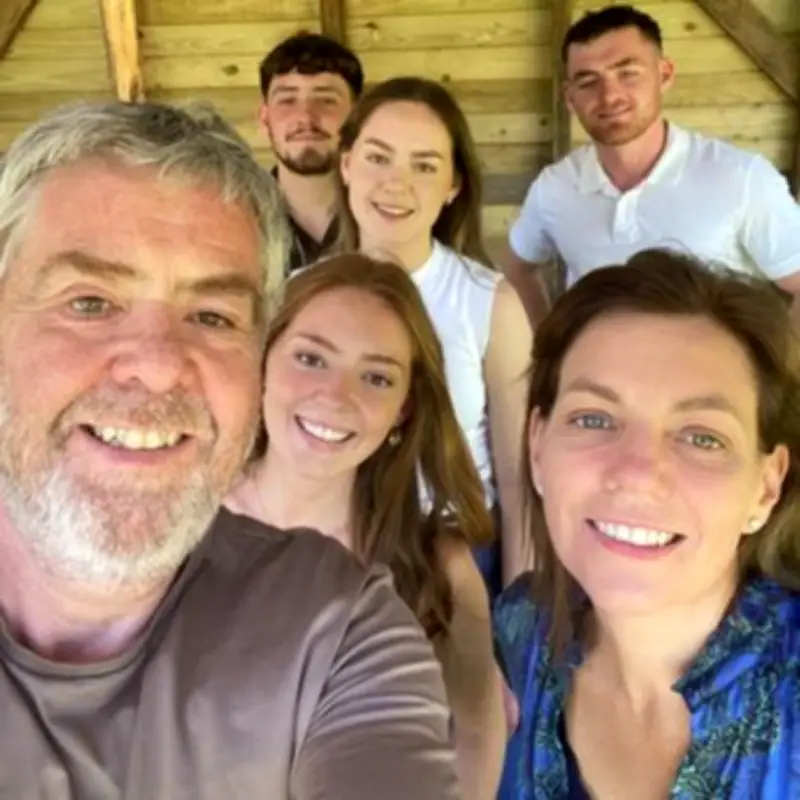 Kinver dad-of-four's terminal cancer found during Specsavers eye test