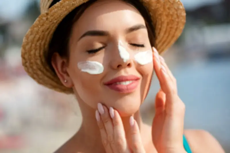 La Roche-Posay Anthelios SPF50 Face Sunscreen Deal: Save on UV Protection