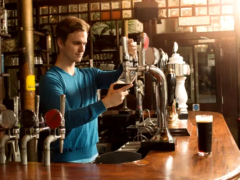 Labour Government Rejects 10% VAT Cut for Hospitality Venues