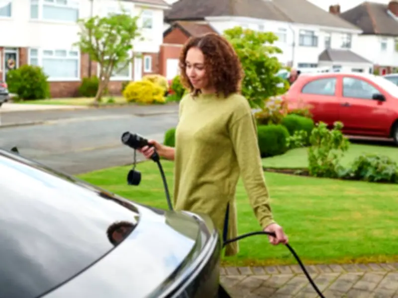 Largest EV Charging Programme: 17,000 New Chargers for Hampshire