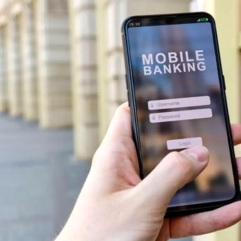 Lloyds, Halifax, and Bank of Scotland Apps Down for Thousands of Customers