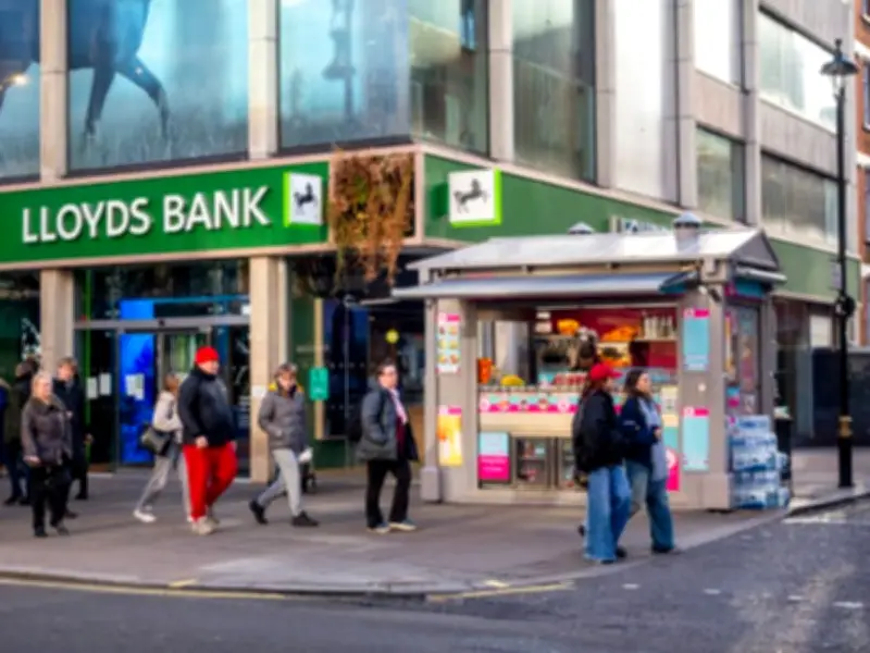Lloyds Launches New Payment Tools for Small Business Customers