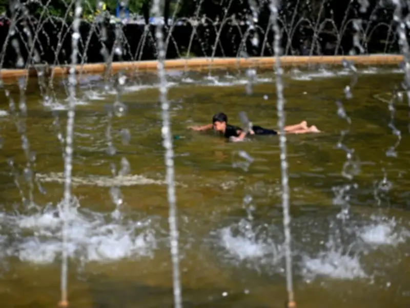 Met Office Issues Rare Red Heatwave Warning for 36 Parts of England - Full List