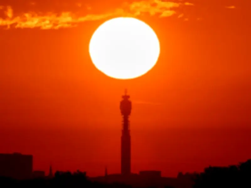 Met Office Warns UK Heatwave Could Smash 1976 Record Temperatures
