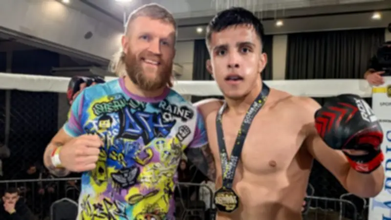 Middleton MMA fighter Rawa Rashid wins first bout back after nine-month break