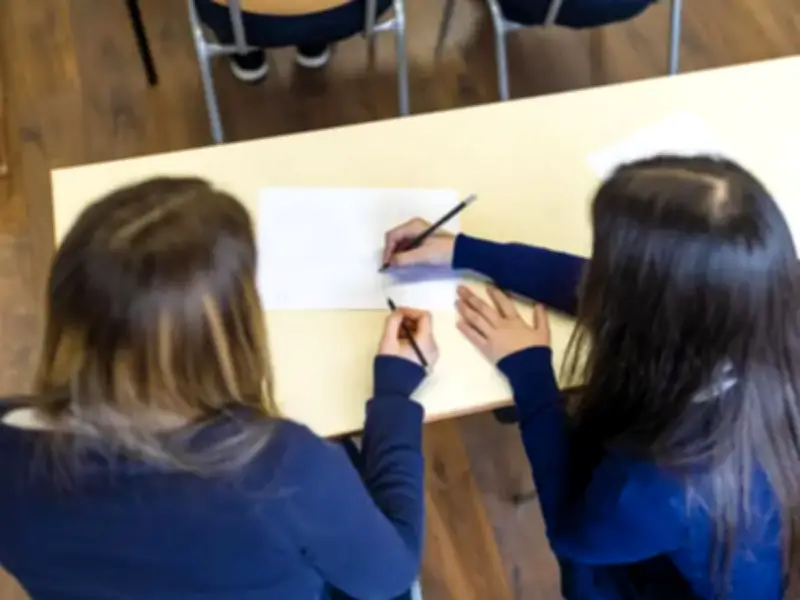 New England School Smartphone Ban Faces Criticism as Overly Simplistic