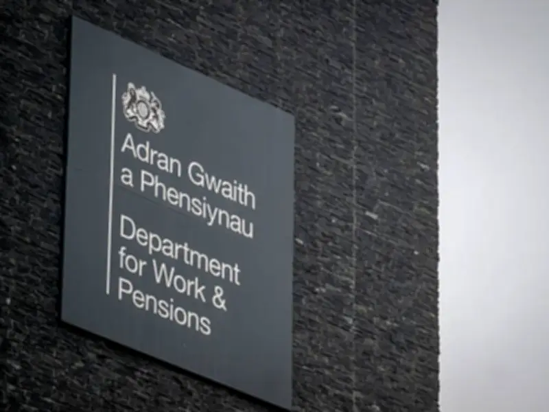 Petition Urges DWP to Extend Carer's Allowance to Under 35-Hour Carers