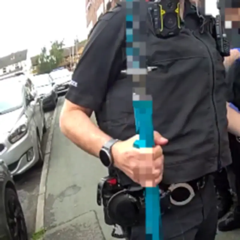 Police Seize Samurai Sword Hidden in Man's Waistband in Wolverhampton