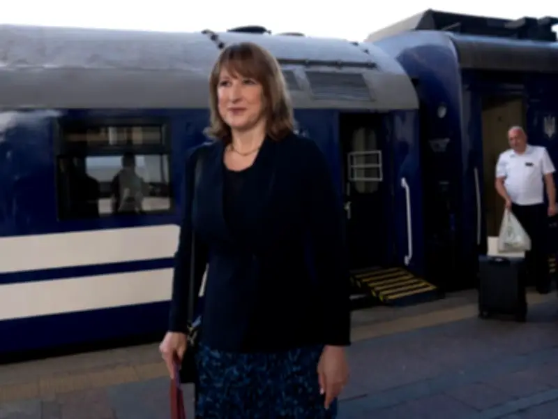 Rachel Reeves ISA Rule Change Warning for Savers with £300 Interest