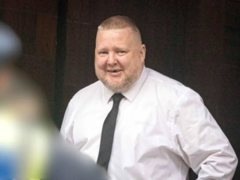 Readers back Birmingham dad who confronted daughter's alleged bully
