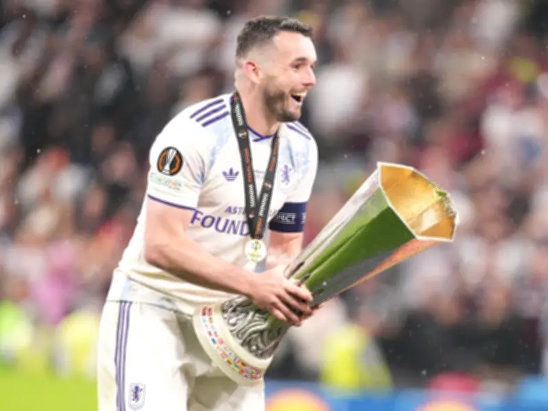 Roy Keane's 'Pub Player' Jibe at John McGinn Disrespectful and Lacks Context