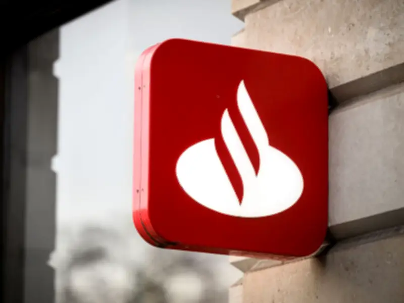 Santander Warns of Father's Day Scam After Men Lose £22 Million