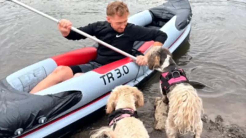 St Helens Man Kayaks 35 Miles in 12 Hours for Derian House in Honour of Grandparents