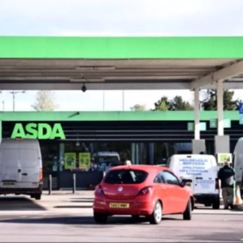 Tesco, Asda, Morrisons, Sainsbury's Drivers Can Save £468 a Year on Petrol