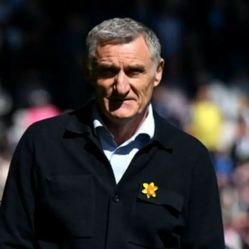 Tony Mowbray Eyes Reunion with Former Birmingham Coach at Blackburn
