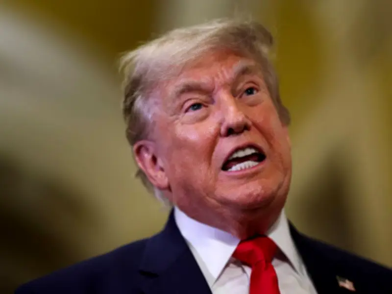 Trump in Crisis Over World Cup Chants Linking Him to Jeffrey Epstein