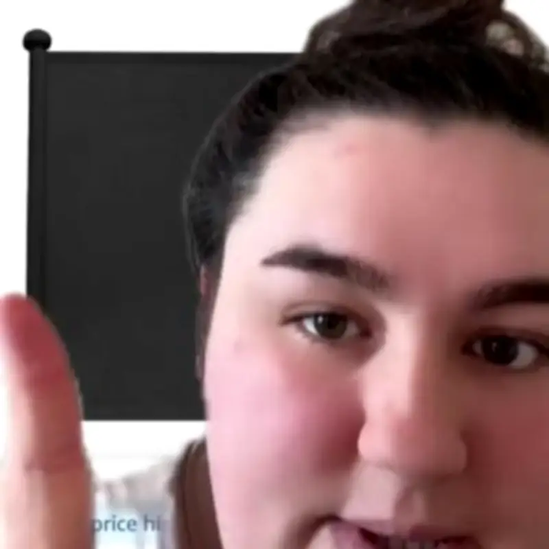 Universal Credit claimant asks strangers for help, slammed for 'begging'