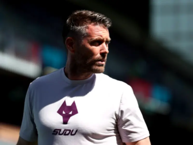 Wolves Sack Rob Edwards Despite Key Role in Trippier, Jimenez Transfers