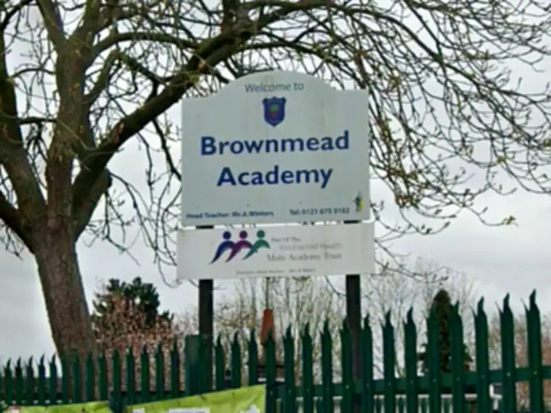 Woman faces jail for knife threat at Birmingham primary school