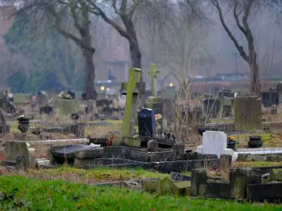 Birmingham campaigner urges couples to stop having sex in cemetery