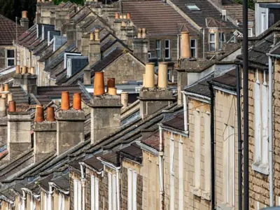 Government confirms 2p per mile EV charging for households without driveways