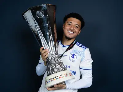 Jadon Sancho Decides to Stay in Premier League After Man United Exit