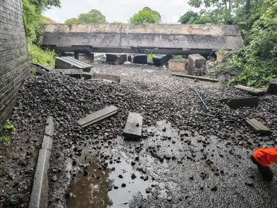 Lorry crashes into bridge, causing rail chaos in Midlands