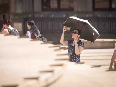 Met Office Issues Two-Word Heatwave Warning Amid 39C Temperatures