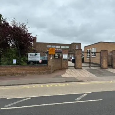 Nine Pupils Hospitalised After Eating Seeds at Nottingham School
