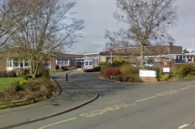 Parents Furious as Shropshire School Postpones Prom Over Heatwave