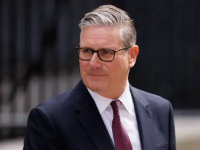 Sir Keir Starmer Confirms £304 Universal Credit Boost in Resignation Speech