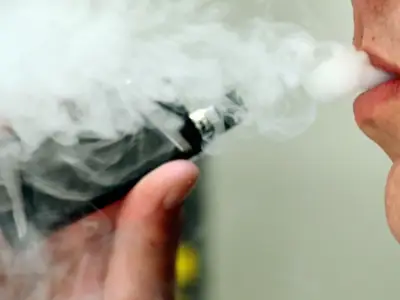 UK Council Proposes £5 Deposit Fee on Disposable Vapes to Improve Safety