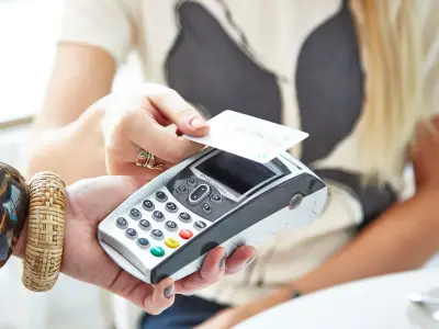 Worldpay Outage Causes Supermarket Card Payment Chaos Across UK