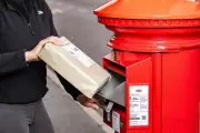 Birmingham Parcel Postage: Compare Courier Delivery Costs