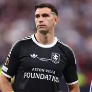 Emi Martinez Goes Viral After Taking Up Photography During Argentina Win